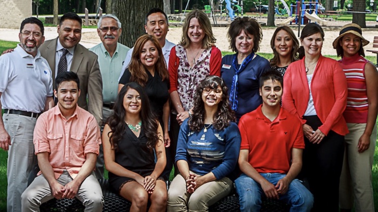 Elgin Hispanic Network 2 746 420