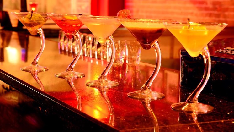 Martini Room 5 746 420