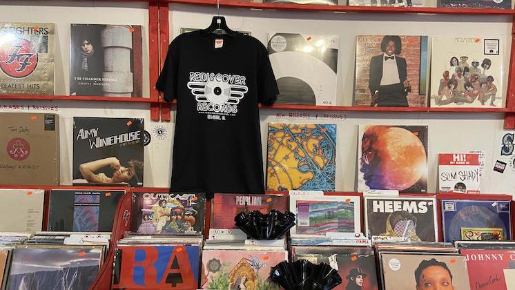 Rediscover Records 1 746 420