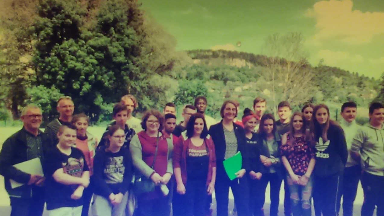 La députée Barbara Bessot Ballot au collège J. Brel