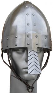 Normandische helm met gegraveerde neus