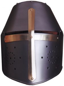 Topfhelm mit Messingkreuz 