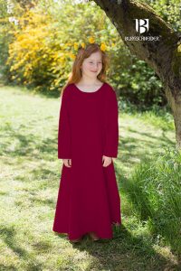 Kinderunterkleid Ylvi in Bordeaux Rot