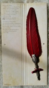 Veer met Uilen Pen Bord.Rood