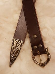 Viking Riem, ca.180 cm lang en 3 cm breed in Bruin