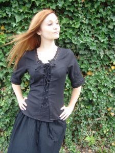 ​Middeleeuwse Dames Blouse in Zwart (uitverkoop)