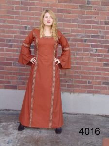 ​Mittelalterkleid in Kopferfarbe