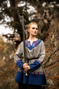 Vikingtuniek in grijs-blauw