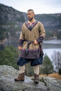 Vikingtuniek in Zandkleur