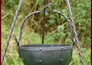 Middeleeuwse Gesmede Ketel, Cauldron, 9 liter