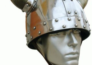 Wikingerhelm mit Horner 