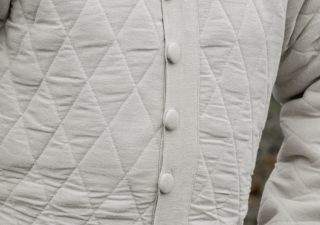 Gambeson - Aketon, Natuurkleur, laat Middeleeuws