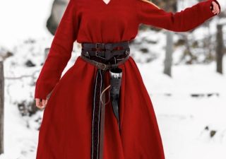 Wikinger Kleid "Anna" Rot in 100% Leinen
