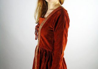 Mittelalter Kleid in Terracotta