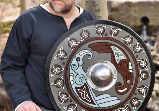 Vikingschild met Raafmotief en Triquetra's, 61 cm (deco)