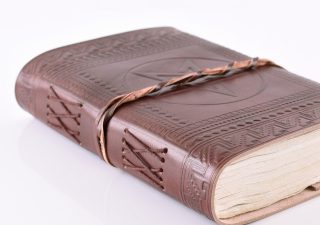 Middeleeuws Leren Notitieboek - Dagboek met Pentagram