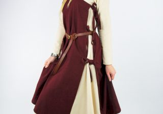 Middeleeuws Dames Overkleed in Rood