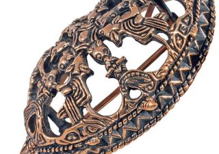 Viking Schildpad Ovaal Fibula in Brons (aanbieding)