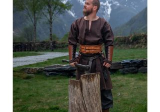 Viking Tuniek van Wol in Bruin