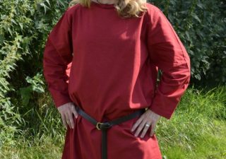 Viking-Romeins-Vroege Middeleeuwen Tuniek, Katoen in Rood