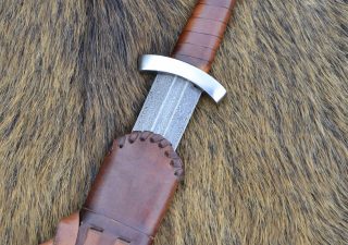 Wikinger Schwert Godfred von Damascus steel (deko)