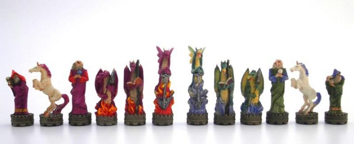 Drachen und Mythen Schachfiguren