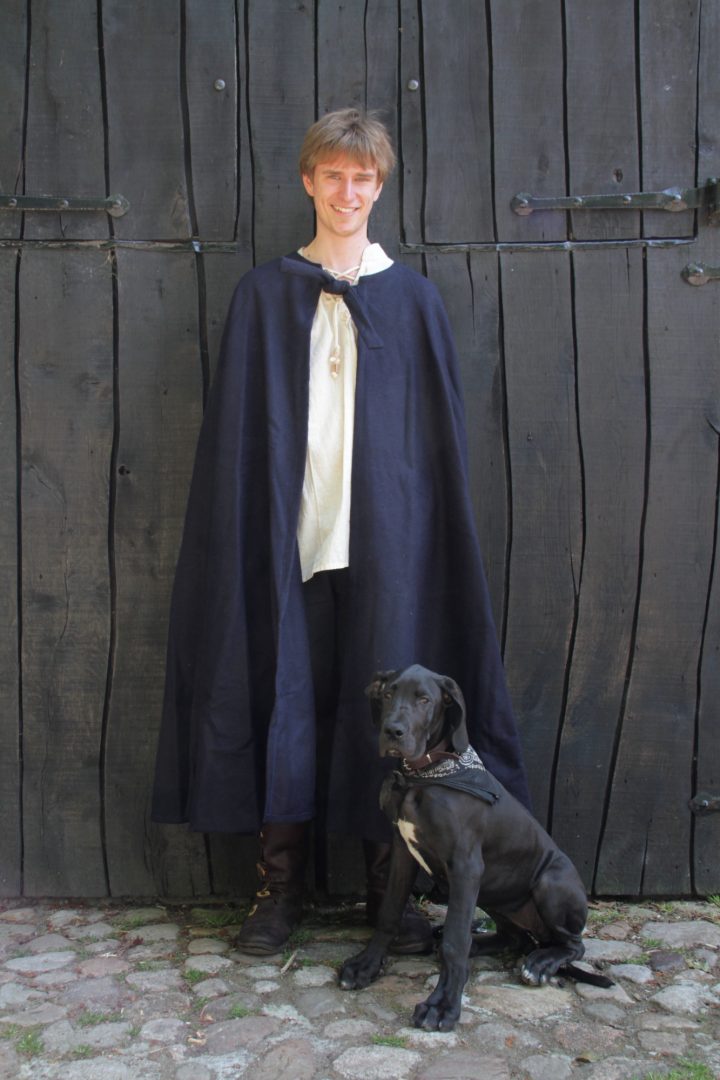 Middeleeuwse Cape Wol in Blauw zonder Muts,131 cm