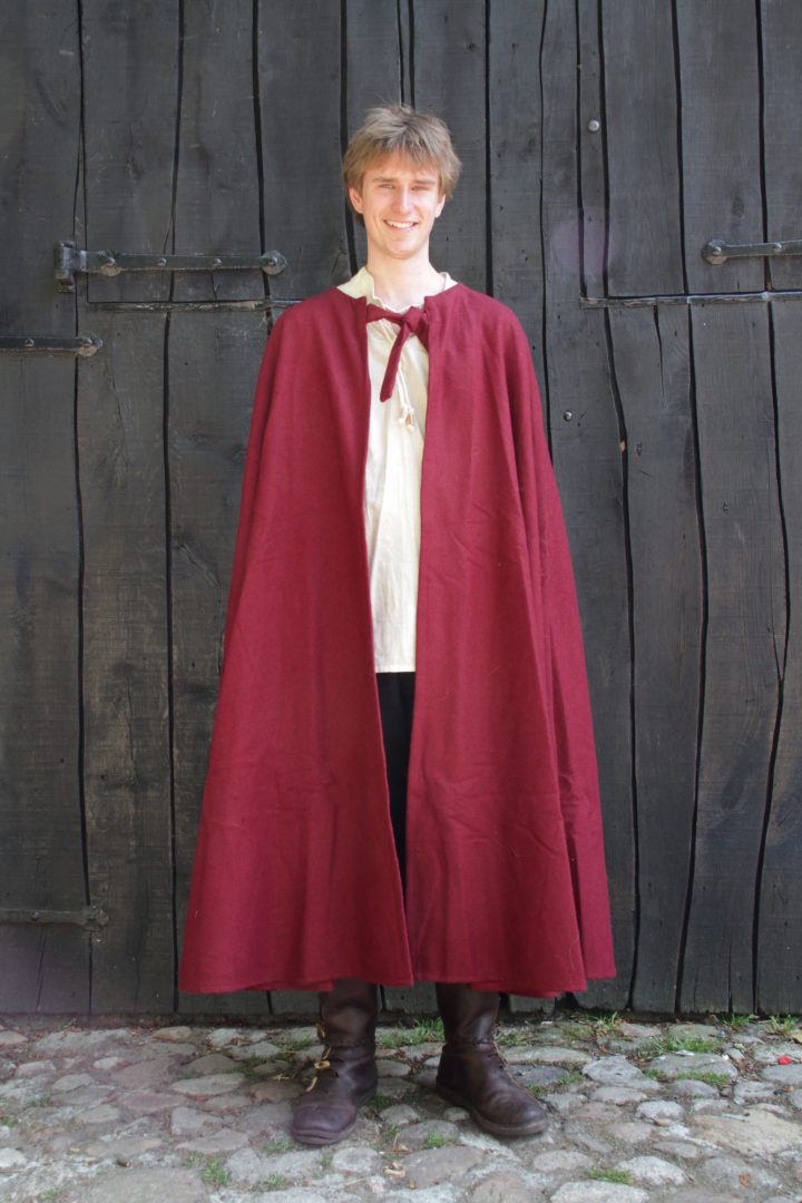 Middeleeuwse Cape Wol in Rood zonder Muts ,131 cm