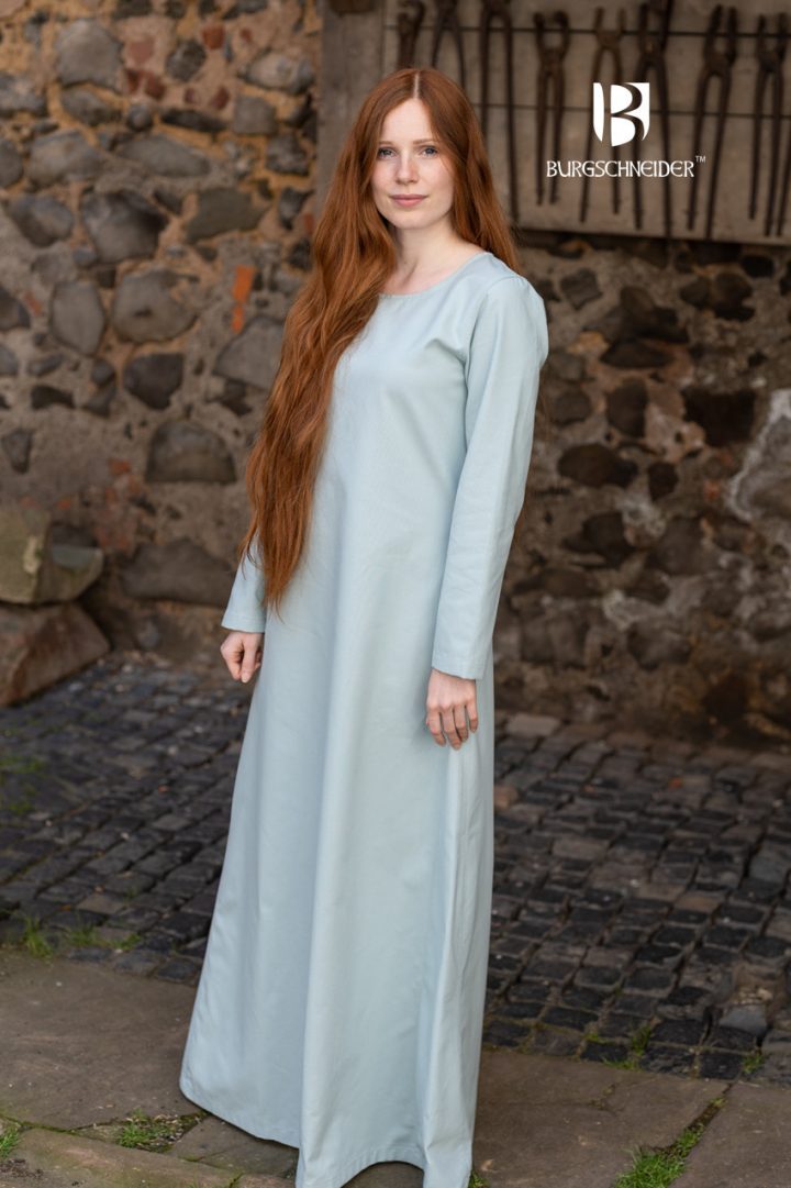 Middeleeuwse Onderjurk Freya in ijsblauw
