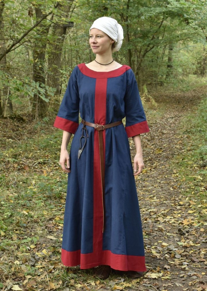 Wikinger, Frühmittelalterliches Kleid in Blau/Rot aus den 6Jh. - 9Jh.