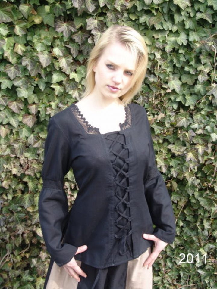 Mittelalterbluse in Schwarz