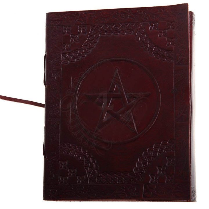 Lederboek met Pentagram