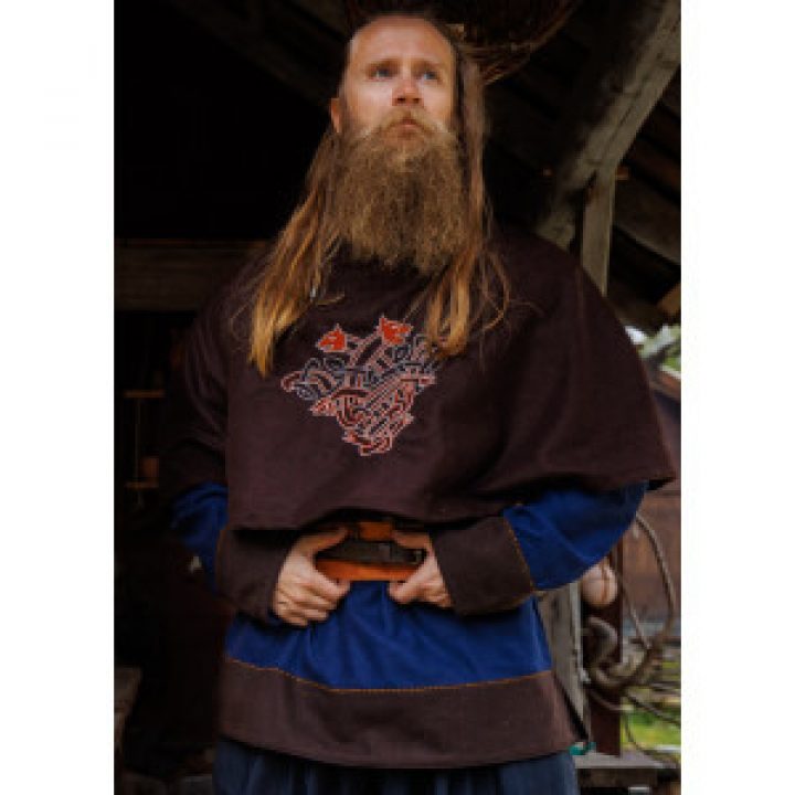 ​Viking Wollen Kaproen "Bjorn" in Bruin met handborduurwerk