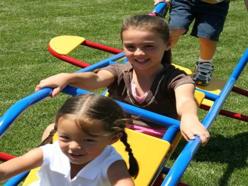 Lifetime Kid's Ace Flyer Metal Teeter Totter, Yellow, Red and Blue - Image 4