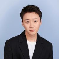 魏来