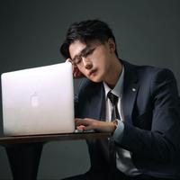 위흠옥(웨이친위)