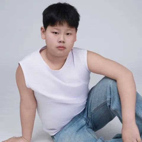 吕怡飞