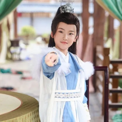 俞瑾