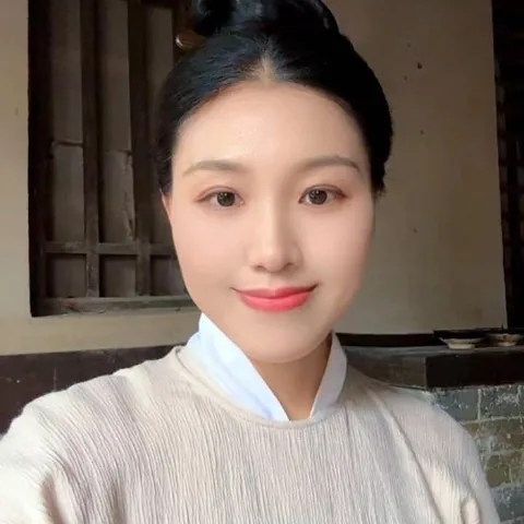 刘华