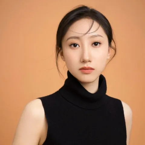 王嘉译
