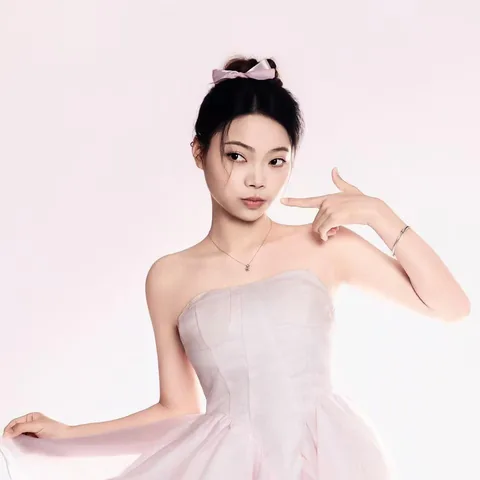 张昕怡