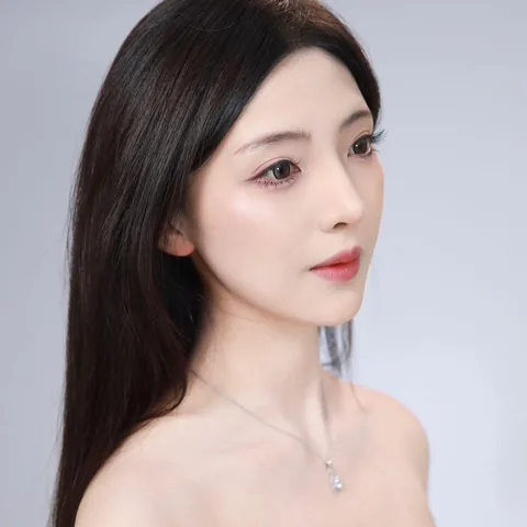 彭竞逸