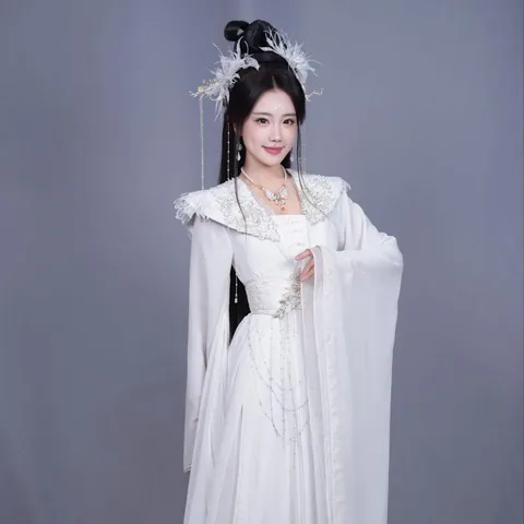 倪睿思