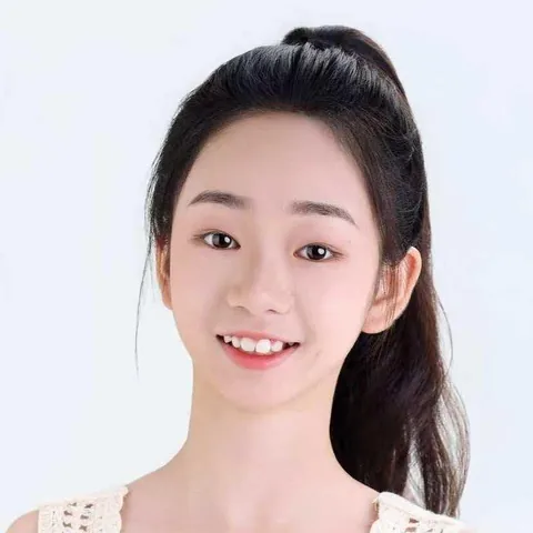 邹楚涵
