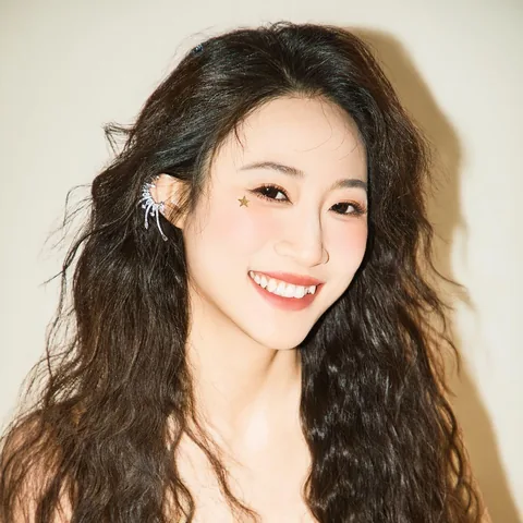 曹灵溪