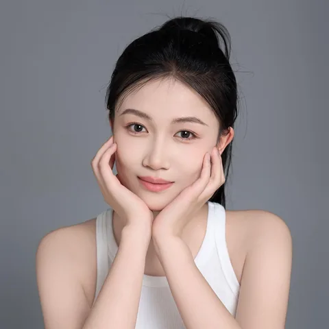 李银婷
