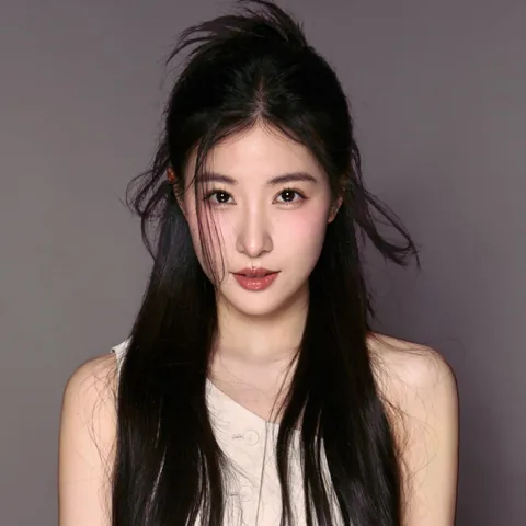 司雯