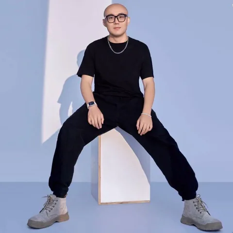 张静宇