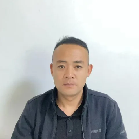 黄铁柱