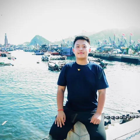 李锁成